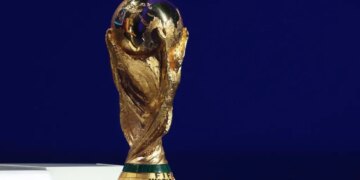 FIFA ripërcakton rregullat për Botërorin 2026, ndeshjet do të zhvillohen në katër periudha, si në NBA dhe NFL.