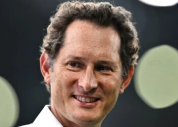 Familja Agnelli reagon brenda 24 orëve ndaj propozimit të Tether: "Nuk kemi për intention të shesim asnjë aksion të Juventusit, jemi krenarë për klubin."