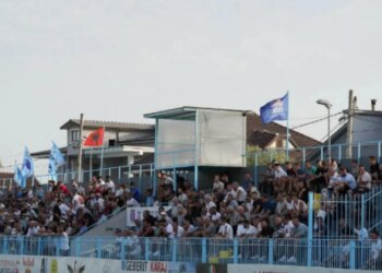 Foto ekskluzive: Incident i turpshëm në futbollin shqiptar, lojtarët dhe trajneri i Skënderbeut përballen me dhunë në Fushë-Krujë. Gjoka: Na sulmuan në…