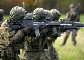 Gjermania miraton strategjinë për të rritur forcën e saj ushtarake, ndërsa Evropa intensifikon mbrojtjen ndaj ndikimeve ruse.