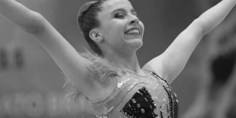 Gjimnastika braziliane në pikëllim, ndërron jetë 18-vjeçarja Isabelle Marciniak, e cila vuante nga limfoma.