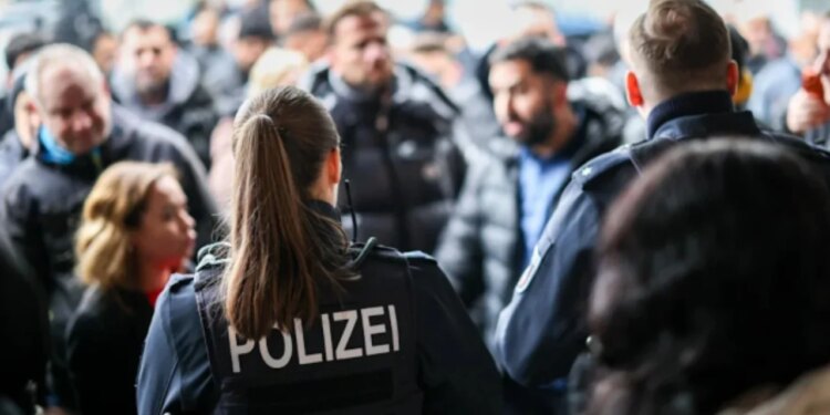 Grabitje e madhe bankare në Gjermani: Dëme prej 30 milion eurosh dhe mijëra bizhuteri ari të vjedhura; zbulohet plani i hajdutëve.