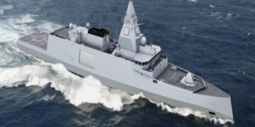 Greqia rrit kapacitetet ushtarake, anija e fuqishme “Kimon” nis shërbimin në radhët e forcave detare.