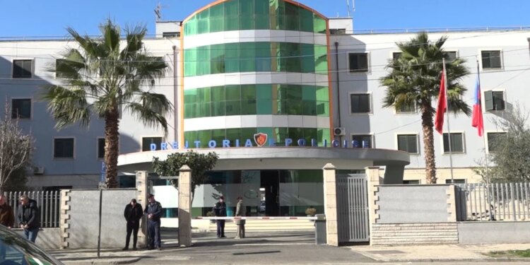 I dehur pas timonit shkakton aksident, arrestohet 32-vjeçari që shkel masën e 'arrestit në shtëpi'