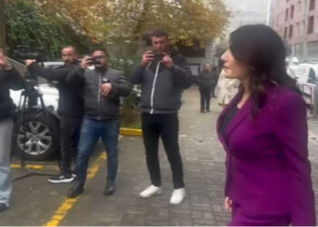 Skandalet me tenderat AKSHI-t, drejtoresha Mirlinda Karçanaj paraqitet në SPAK