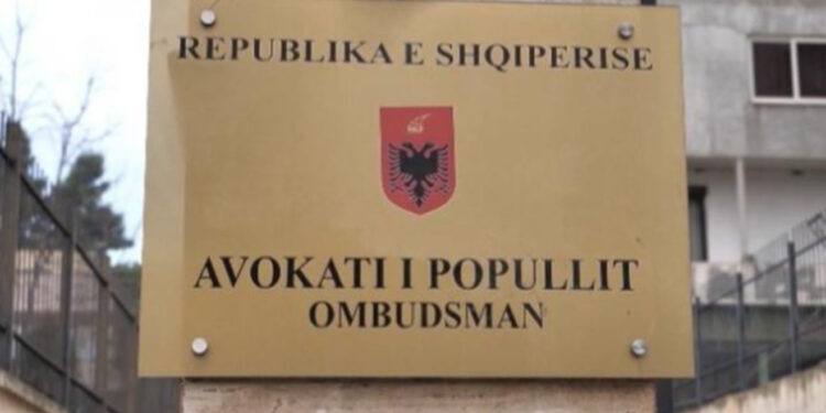 PS nuk njeh tërheqjen e firmave të PD-së, çështja e Avokatit të Popullit shkon për shqyrtim në Komisionin e Ligjeve