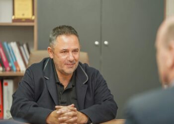 Ekskluzive/ Samir Mane thirret në SPAK, lajmi mbahet sekret. Zyrtarisht nën hetim për pastrim parash nga politika dhe bota e krimit!