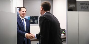 Nesër zgjidhet kreu i ri i SPAK/ SHBA mbështet hapur Klodian Brahon, BE mbështet Adnan Xholin për interesa të Edi Ramës