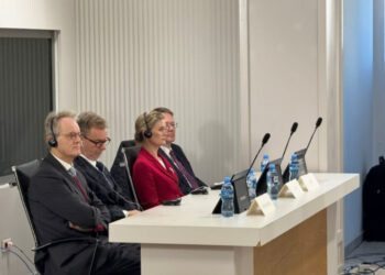 FOTOLAJM/ Zgjedhja e Kreut të ri të SPAK! Ndërkombëtarët të ulur përballë kandidatëve në KLP