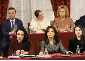 E nxirë tërësisht, Belinda Balluku ka marrë çehre burgu