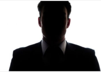 Kush është k*rva, që kishte rënë dakord me R-në për të marrë tenderin, në përgjimet e Ballukut?