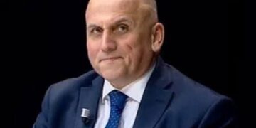 Ilir Kulla: Rama i rrethuar nga Amerikanët, Shqipëria rrezikon sanksione