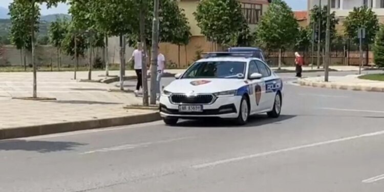 Inspektori i IKMT-së në Kukës arrestohet pas kërcënimeve ndaj drejtorit të tij, 33-vjeçar.