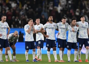 Inter, vazhdojnë pasojat e penalltive/ Fitorja e fundit në vitin 2017, Chivu tregon arsyet pse nuk gjuajtën Calhanoglu dhe Pio Esposito.