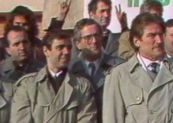 “Ish-ambasadori i SHBA: Mbështetëm hapur fitimin e PD në zgjedhjet e marsit ’92, Ramiz Alia kishte një bashkëpunim të mirë me ne, ndërsa socialistët na akuzonin për qëndrim armiqësor.”