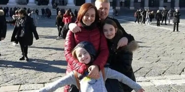 Itali/ Krishtlindja shndërrohet në tragjedi, nënë e bijë humbin jetën për shkak të helmimit, ndërsa kryefamiljari përfundon në spital pas një darke familjare.