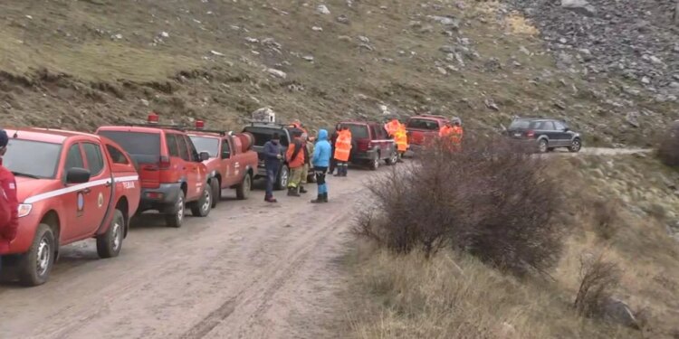 Katër alpinistë humbin jetën në Greqi gjatë një ngjitjeje në malin e mbuluar nga bora.