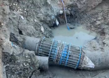 Katër ditë pa ujë në Vlorë, drejtori i UKV merr përgjegjësinë dhe garanton rregullimin e tubacionit kryesor: Punimet do të nisin sot në pasdite.