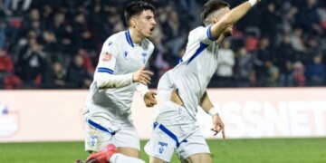 Katër gola në Vlorë, Jazxhi e ndalon festën e Flamurtarit në minutat e fundit, duke siguruar një pikë për Teutën.