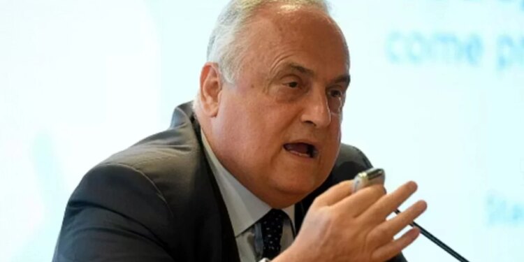 Kërcënime për vdekje dhe informacion të pasaktë, presidenti i Lazios nën trysni për të shitur ekipin.