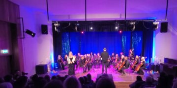 Koncert gala në Durrës, orkestra e Harqeve me një program të veçantë për mbylljen e vitit.