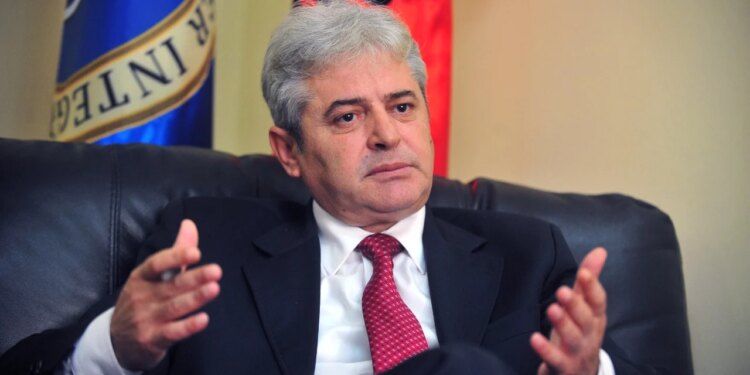 Kongresi “i fshesës”: Ali Ahmeti nis reformimin e BDI-së, duke eliminuar shumë figura kyçe.