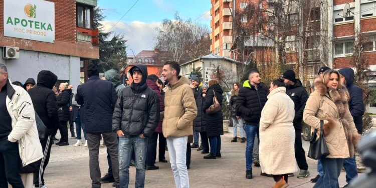 Kosova: Qytetarët serbë në procesin e votimit organizuar