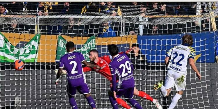 Krizë te Fiorentina: Humbja ndaj Parmës shkakton heshtje, Paratici përgatitet për ndryshime serioze