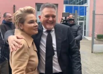 “Kruaje me masë, se…”/ Kryemadhi komenton mbi Julian Dedën para SPAK: “Më thirrën për Metën”