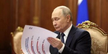 Kushtet e Kremlinit për bisedimet paqësore: Nënshkrimi i një ligji që ndalon anëtarësimin e Ukrainës në NATO është i nevojshëm.