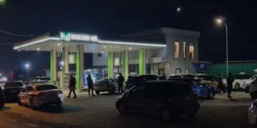 LAJM I FUNDIT/ Vrasja e biznesmenit në Elbasan, policia jep informacion: Dy persona të dyshuar janë shpallur në kërkim.