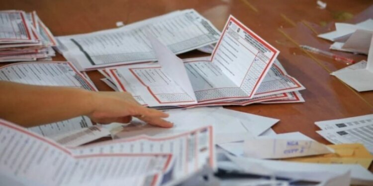 LIVE: Kosova organizon zgjedhje të parakohshme parlamentare sot, për rreth 2 milionë qytetarë me të drejtë vote.