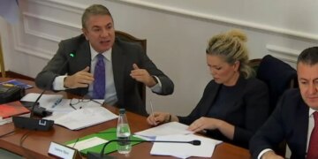 Ligji i ri mbi konfliktin e interesit, Gjiknuri: Po detyron pedagogët të braktisin profesionin e mjekut, do të ketë pasoja negative në shumë sektorë.