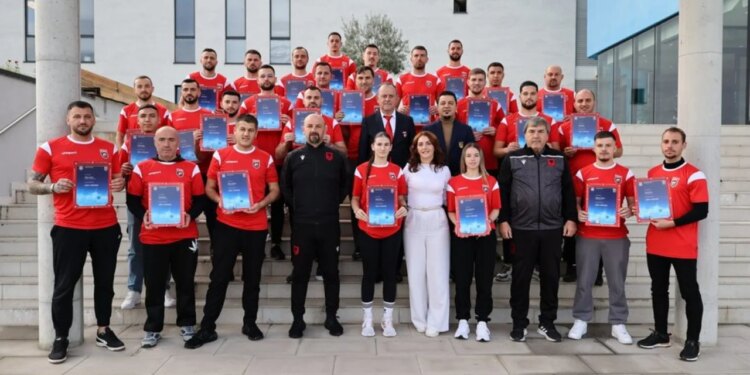 Lojtari më i vjetër i Superiores, njëherësh simbol i sigurisë për Partizanin, tashmë është afër tërheqjes nga futbolli dhe ka marrë licencën e trajnerit UEFA C.