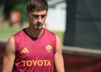 Mbrojtësi kuqezi Kumbulla nuk arrin vlerësimin prej 8 milion eurosh nga Mallorca, me prishtjen e rikthimit në Romë.