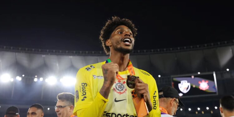 Milan i paraqet ofertë Hugo Souzas, por nuk merr përgjigjen e dëshiruar…