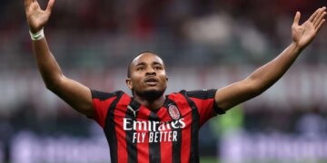 Milani ka vendosur të mos shesë më, Nkunku i thotë "jo" Fenerbahçes dhe vendos të vijojë aventurën te kuqezinjtë.