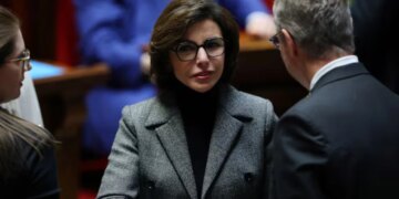 Ministrja e Kulturës në Francë nën hetim për korrupsion, policia ndaj saj kryen bastisje në zyrë dhe në banesë.