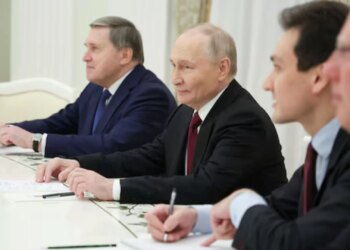 Negociatat zbulohen deri në orët e para të mëngjesit; Putini jep miratimin për disa propozime amerikane mbi Ukrainën: Të gatshëm për të vazhduar bisedimet.