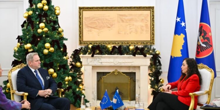 Osmani takon raportuesin e Kosovës në BE: Masat e BE-së ndaj vendit tonë janë të paarsyeshme dhe të padrejta