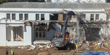 Padi ndaj Trump për prishjen lindore të 'Shtëpisë së Bardhë', reagime të freskëta për Sallën e Ballos.