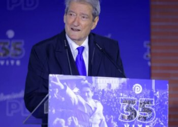 "Partia më e suksesshme në historinë e Shqipërisë" / 35-vjetori i themelimit të PD, Berisha: Rama erdhi për t'u bashkuar, por u largua për punë orësh.