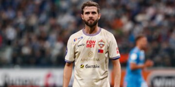 Pas disa muajsh pa angazhim, Miralem Pjanic vendos të tërhiqet nga futbolli në moshën 35 vjeçare.