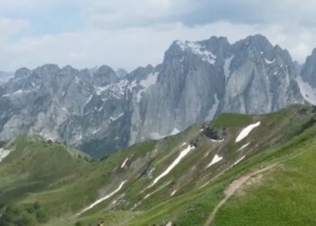 Platformë e re për turizmin, rezultat i bashkëpunimit ndërmjet operatorëve të turizmit dhe guidave turistike.