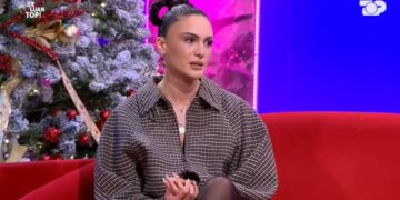 “Pse nuk e kuptova më herët? Pse nuk arrita të bëja më shumë?”/ Vëllai i shkakur me armën e shërbimit, Sheila Haxhiraj në lot: “Pengu im…”