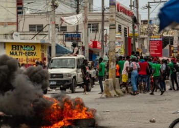 Pushtimi i Haitit nga grupe të armatosura, 18 vende vendosin të dërgojnë 5500 ushtarë për të bërë ballë situatës.