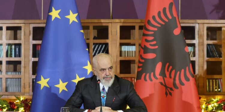 “Rama reagon ndaj protestave të PD: ‘SPAK nuk është opozita jote, unë në zyrë, PS në qeveri, të tjerët poshtë penxheres’”