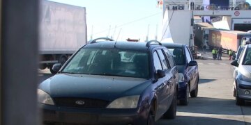 Rriten tarifat e doganës për automjetet e përdorura, me ndarjen e re sipas volumit të motorit.