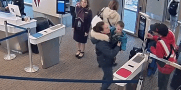 SHBA/ Nëna nga Utah merret me frikën e ‘fundit të botës’, merr fëmijët dhe largohet nga vendi