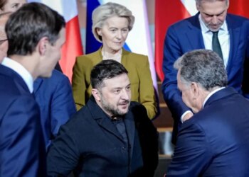 SHBA siguron mbështetje të fortë në fushën e sigurisë për Ukrainën, ndërsa çështja e sovranitetit vazhdon të mbetet e paqartë.